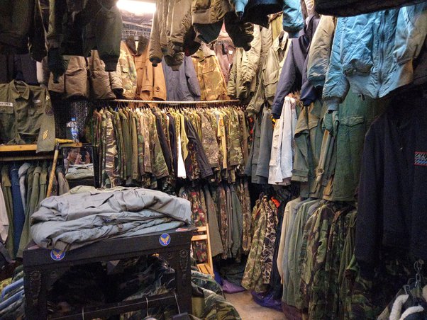 Vintages Military 